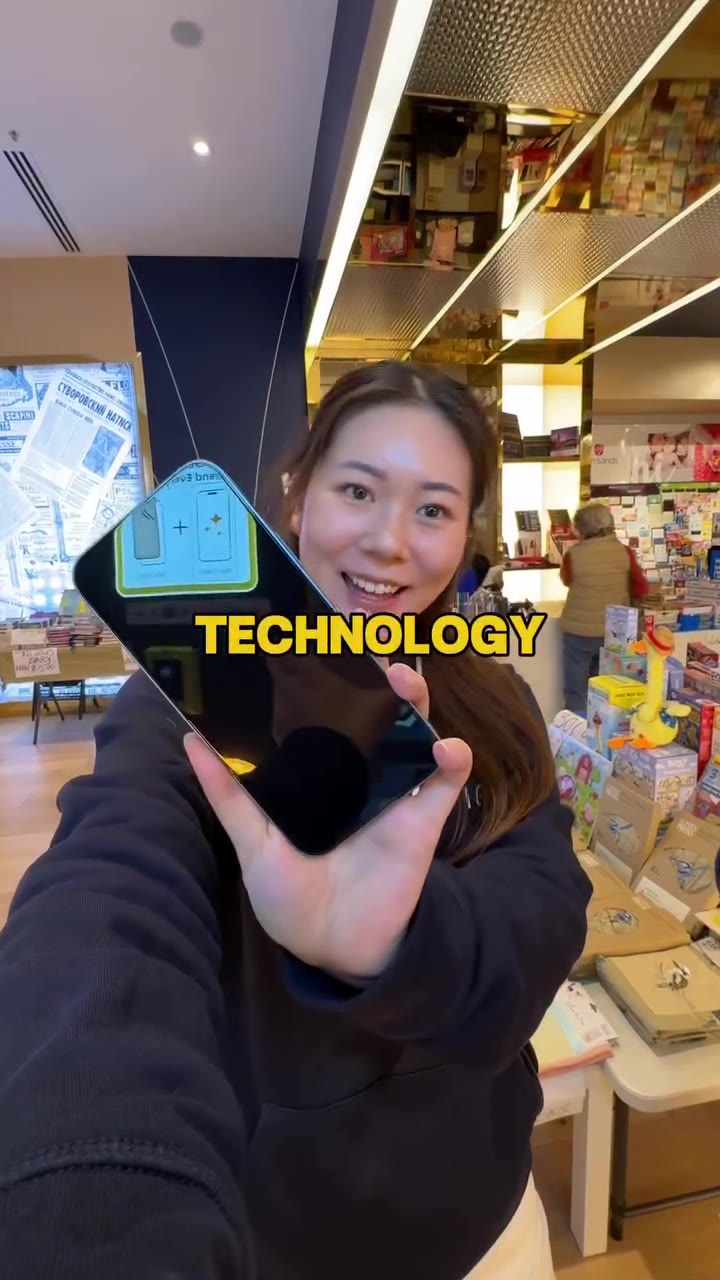 Screen protector vending machine video by @lilfooddiarymelb